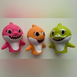 Baby Sharks Family Bath Toys Set - 3 pcs, Pink, Orange, Green